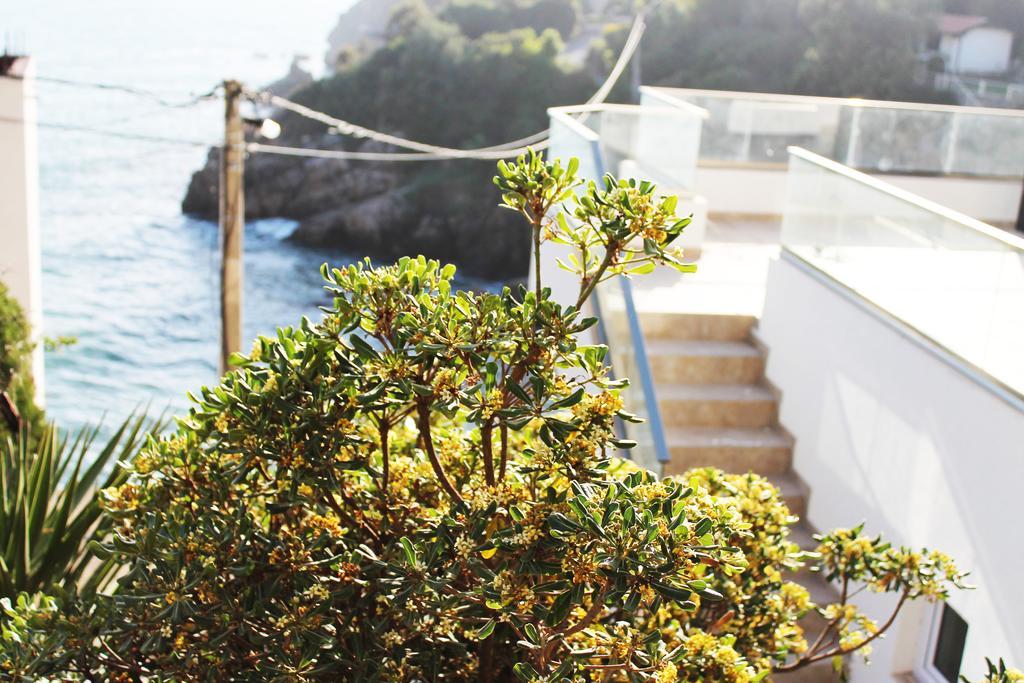 Apartments Gran Sasso Ulcinj Ngoại thất bức ảnh