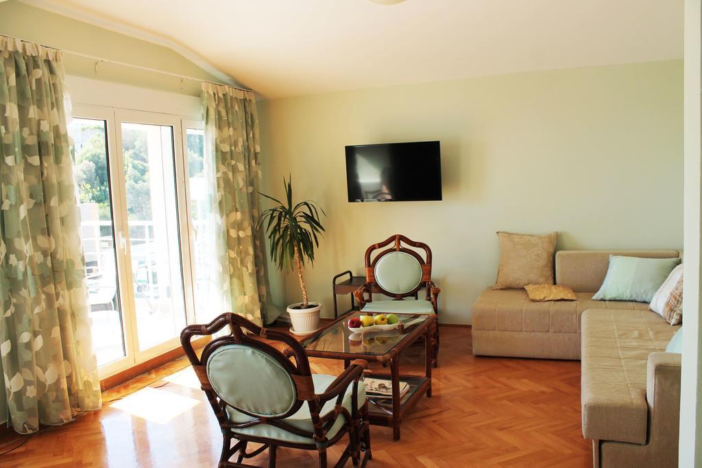 Apartments Gran Sasso Ulcinj Ngoại thất bức ảnh