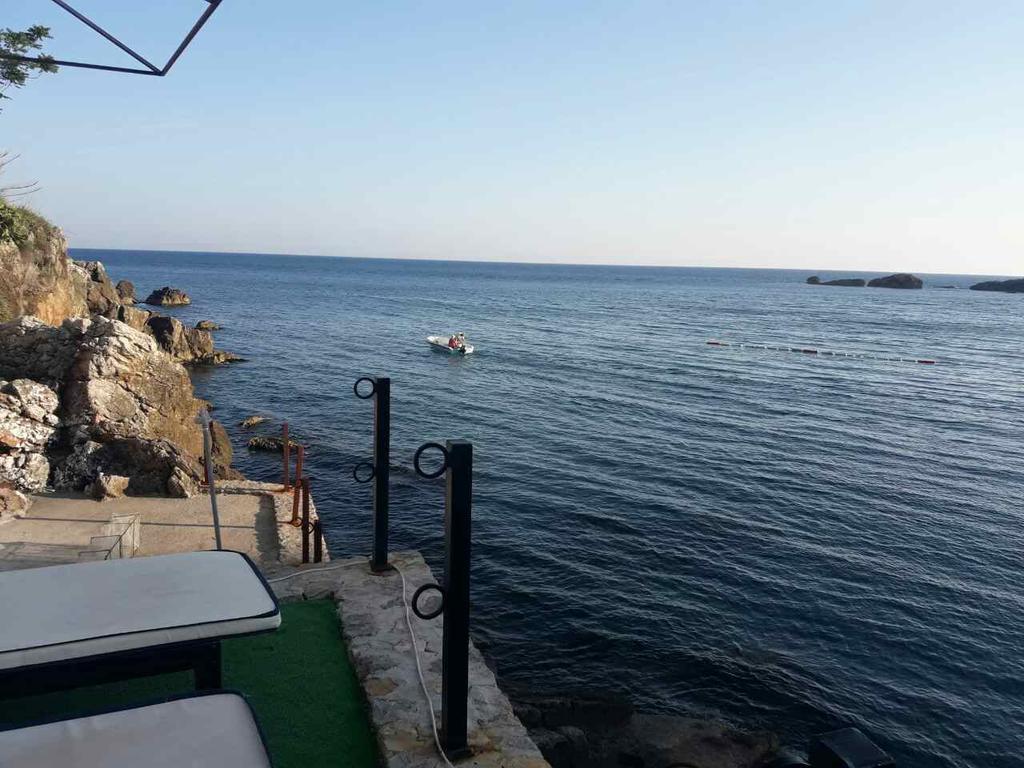 Apartments Gran Sasso Ulcinj Ngoại thất bức ảnh