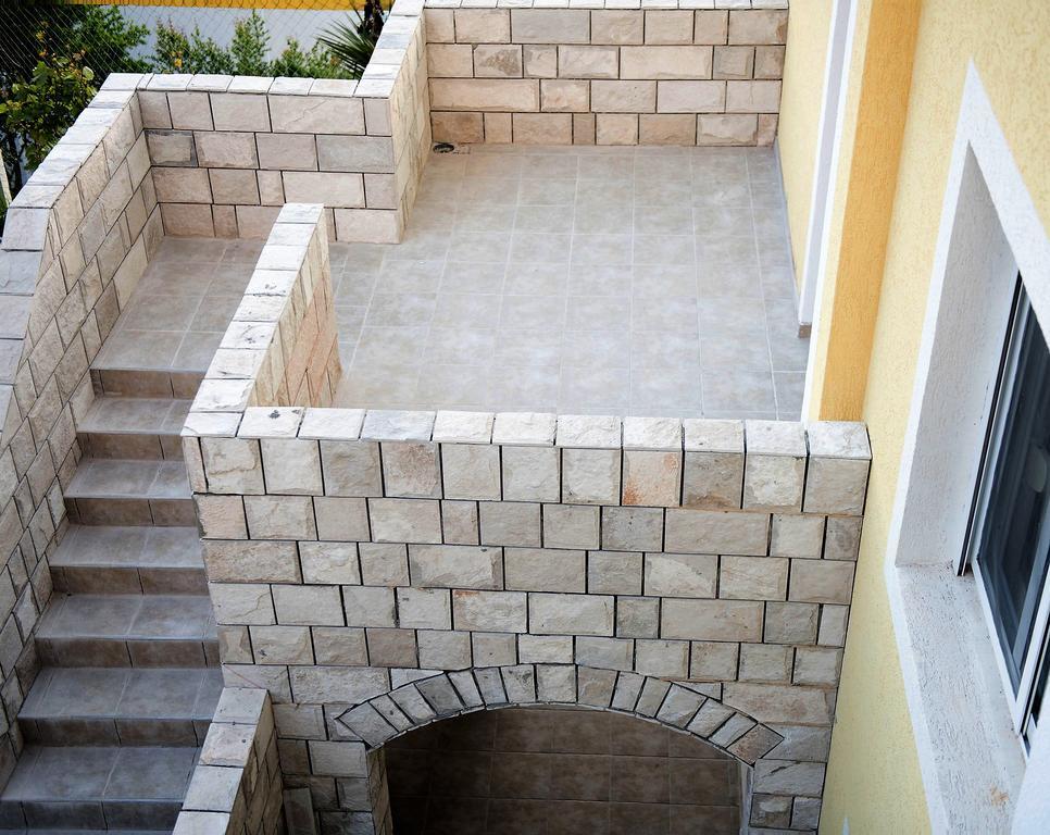 Apartments Gran Sasso Ulcinj Ngoại thất bức ảnh