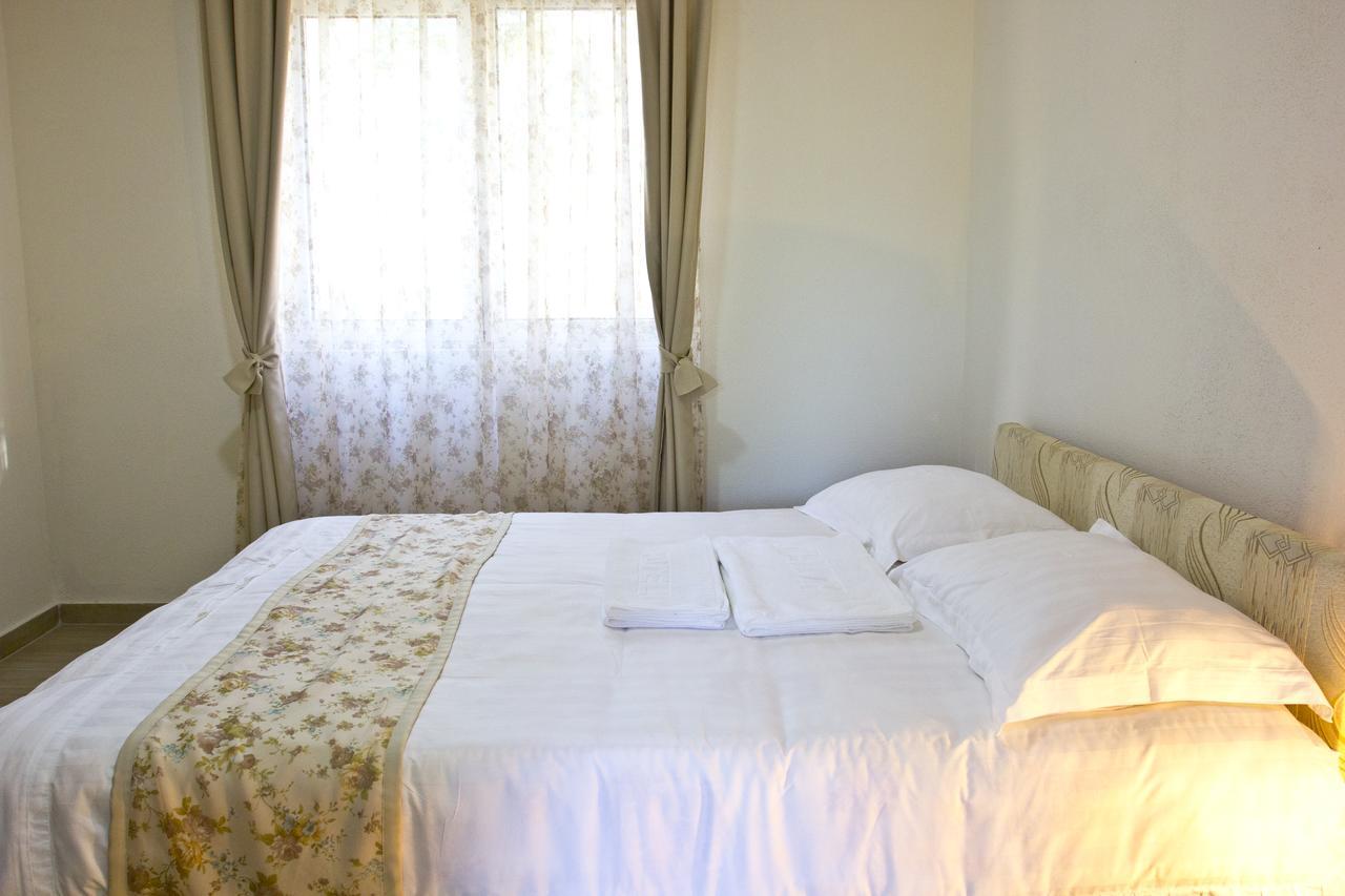 Apartments Gran Sasso Ulcinj Ngoại thất bức ảnh