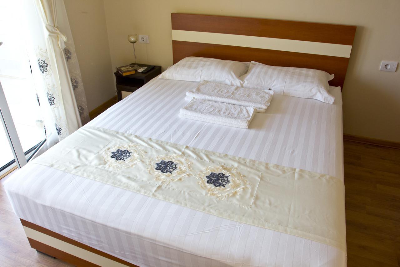 Apartments Gran Sasso Ulcinj Ngoại thất bức ảnh